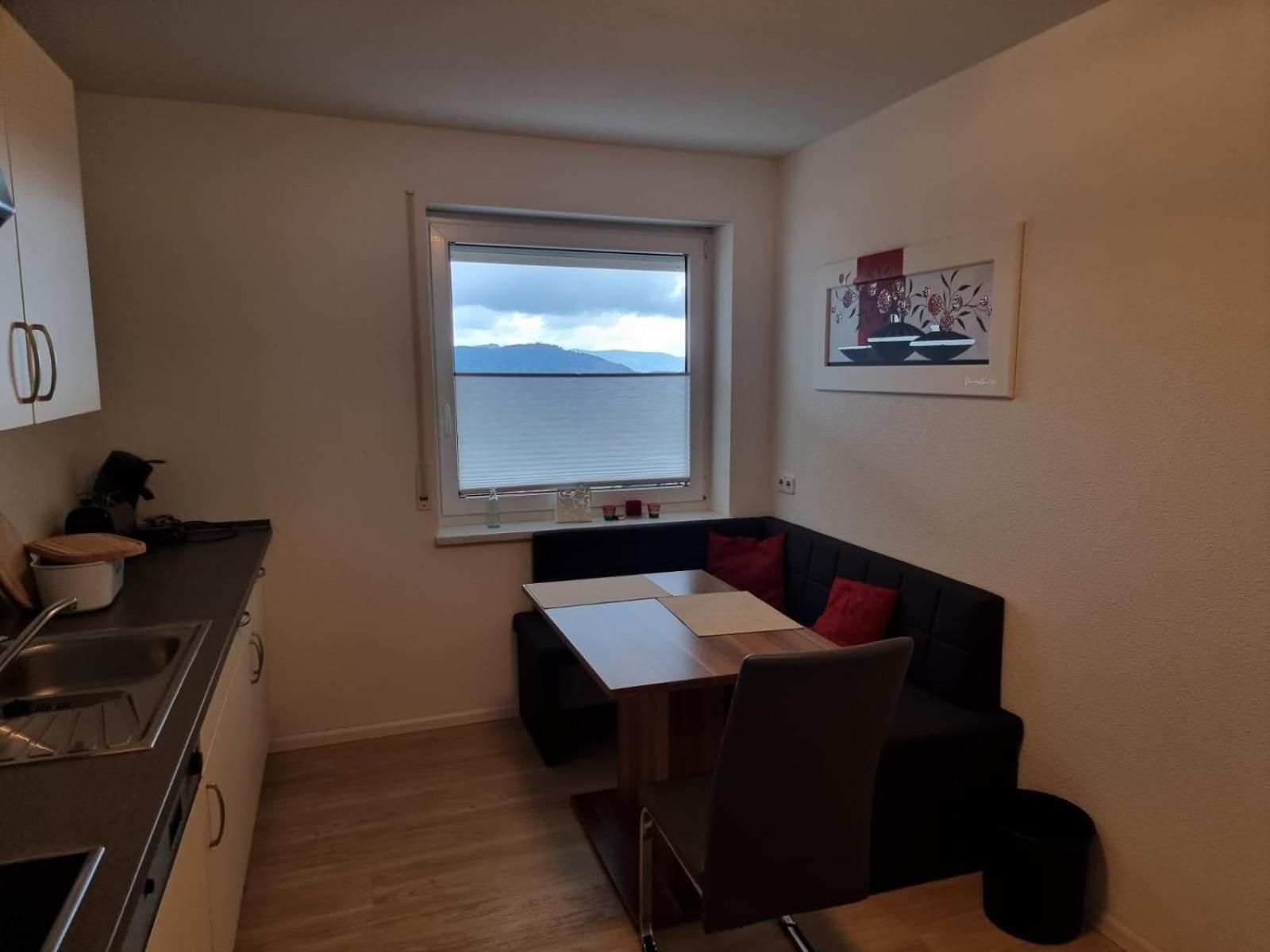 "Schwarzwaldblick" Ferienwohnung 2-4 Pers 65Qm, Schoene Ruhige Suedhanglage Mit Herrl Aussicht Тодтнау Экстерьер фото